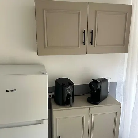 Lumineux A 120 M De La Du Centre * 滨海卡瓦莱尔