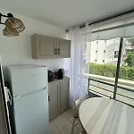 Lumineux A 120 M De La Du Centre Апартаменты *